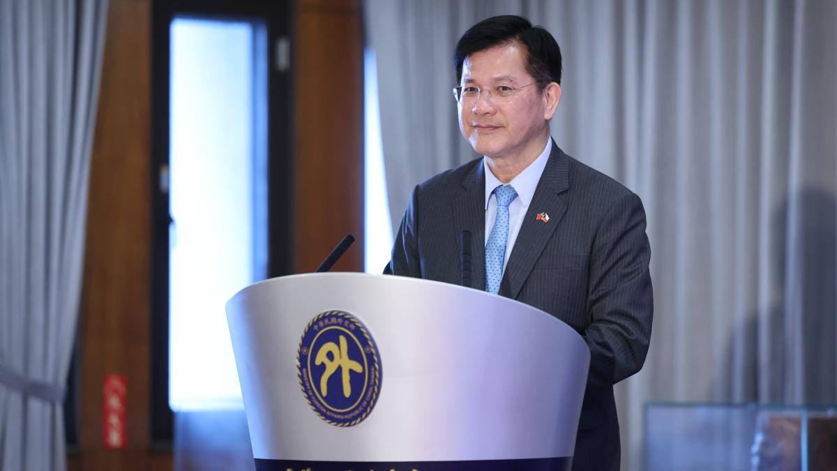 不顧我主權漁權?日菲談判海域劃界 林佳龍指中國倒果為因:扭曲問題恐中計