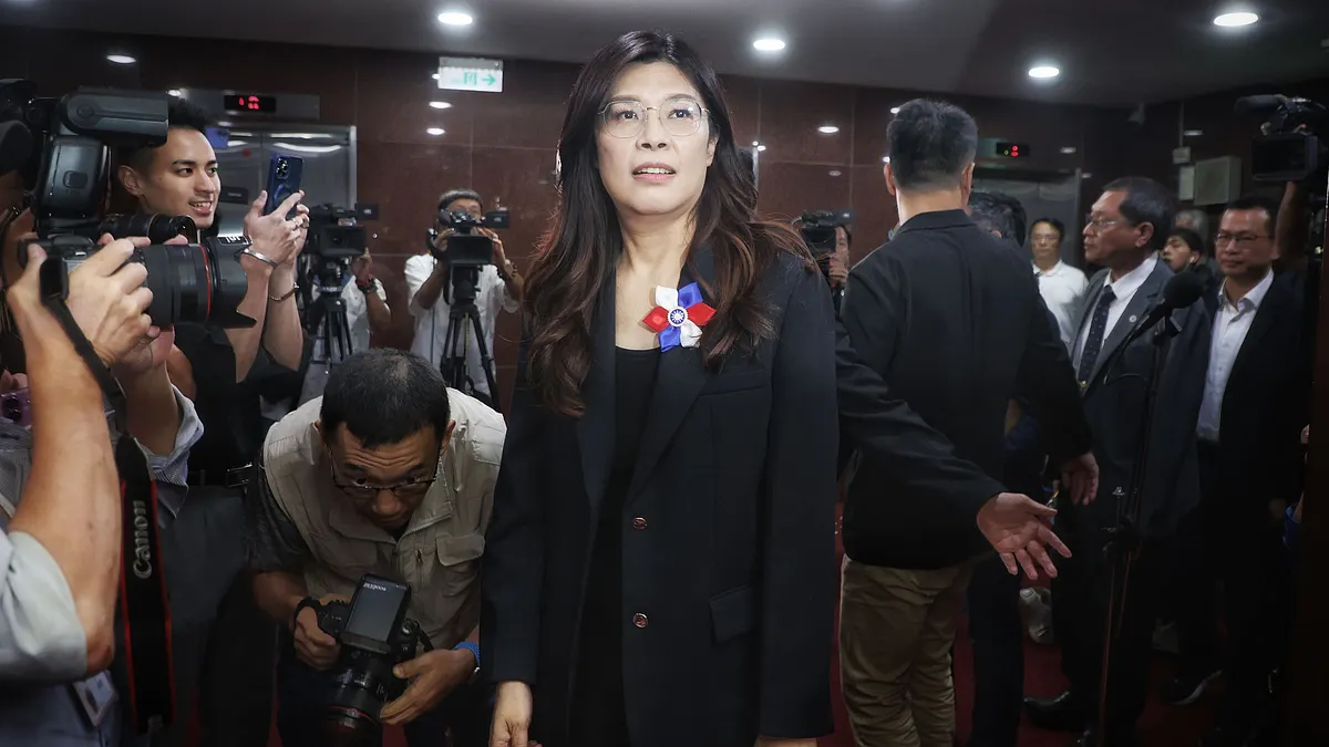 台灣民意基金會發布最新民調,剛選出新主席鄭麗文的國民黨,卻是藍綠白中唯一支持度下跌的政黨。(資料照,柯承惠攝) 台灣民意基金會發布最新民調,剛選出新主席鄭麗文的國民黨,卻是藍綠白中唯一支持度下跌的政黨。(資料照,柯承惠攝)