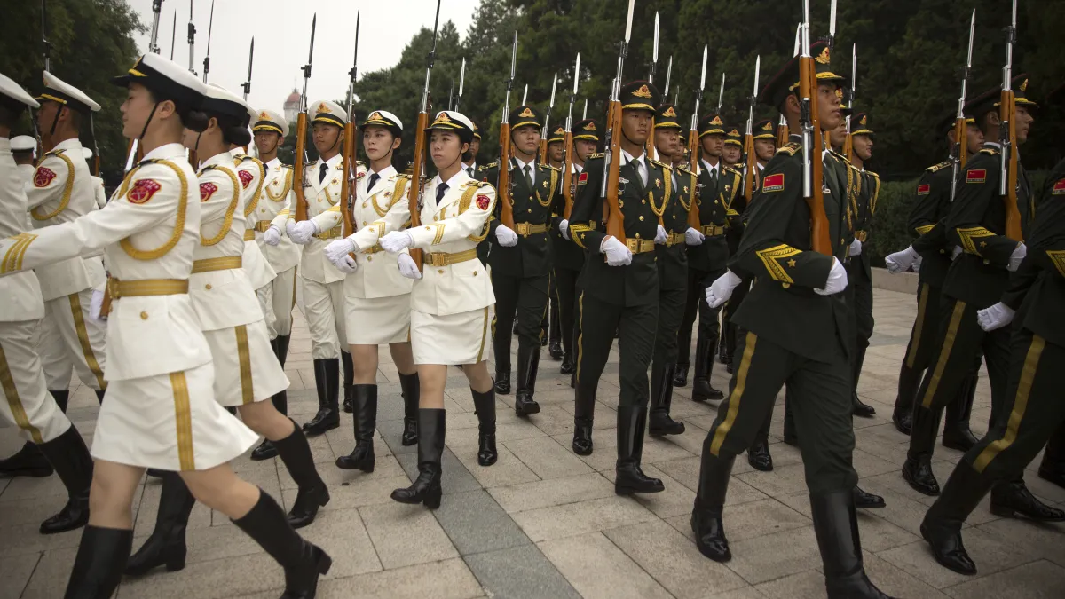 作者認為,退伍軍人安置、優撫背後涉及龐大的財源支撐,但此次卻未見其公布其投入多少預算規模,輔以其官場貪腐歪風,成效如何值得觀察。(資料照,美聯社)