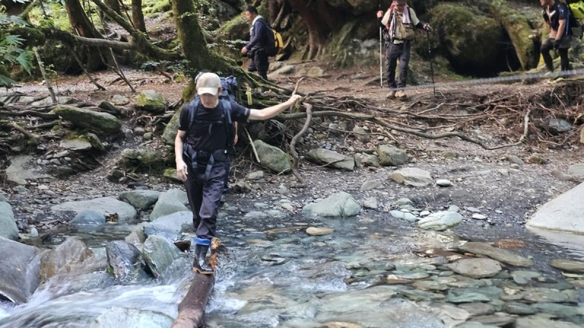 台灣51人罹難二戰史!魏德聖新電影籌拍「三叉山事件」 踏上當年山路尋飛機殘骸