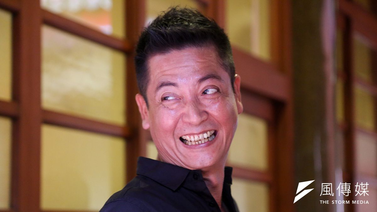 親民黨主席宋楚瑜大挖國民黨牆腳,前國民黨立委張碩文已決定改披橘袍參選立委。(資料照,余志偉攝) 親民黨主席宋楚瑜大挖國民黨牆腳,前國民黨立委張碩文已決定改披橘袍參選立委。(資料照,余志偉攝)