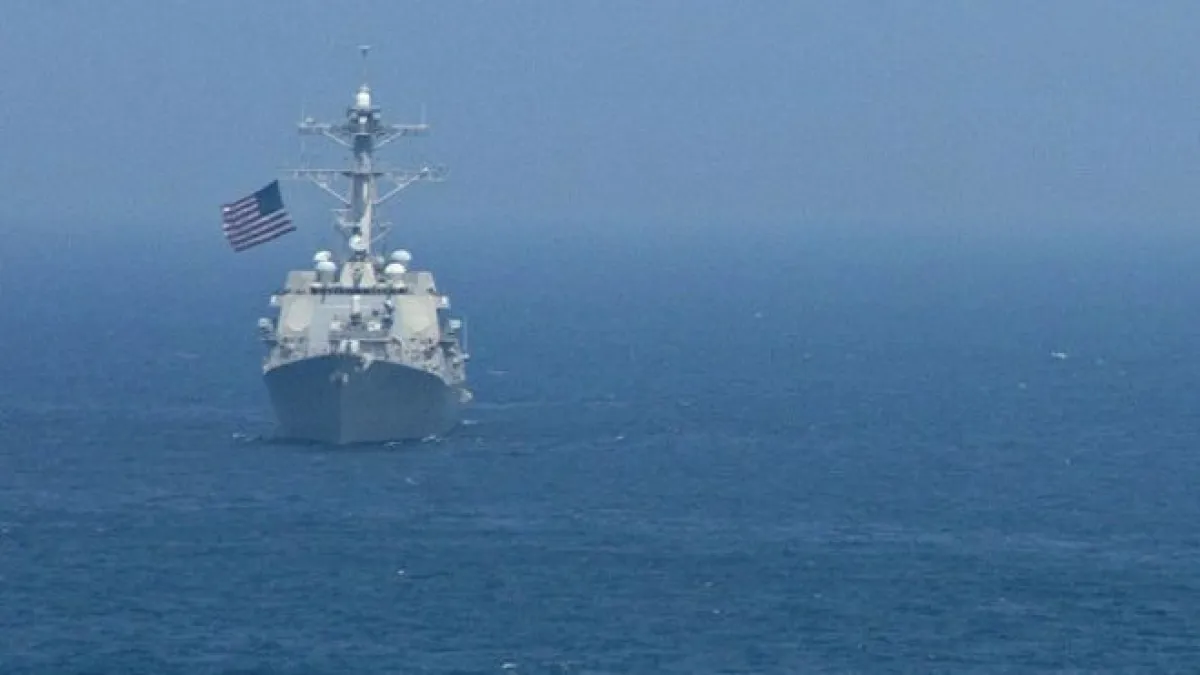 美國三名國防部官員表示今年內或不再派遣軍艦前往中國南海島礁12海里內航行。同時,也有匿名官員表示,下次航行將在明年1月進行。(BBC中文網)
