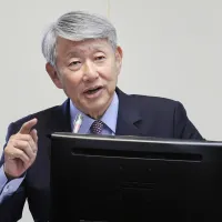 今年單項運動協會陸續改選,前經濟部長郭智輝(見圖)在經典賽結束後被外界點名可能投入下屆棒協理事長選舉。(資料照,柯承惠攝) 今年單項運動協會陸續改選,前經濟部長郭智輝(見圖)在經典賽結束後被外界點名可能投入下屆棒協理事長選舉。(資料照,柯承惠攝)