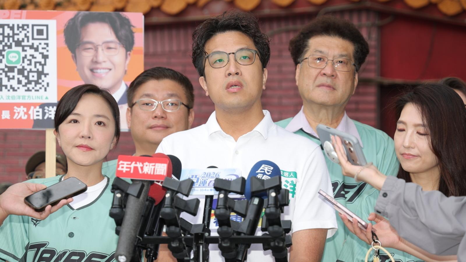沈伯洋在塗銷獎狀上簽「你的市長」 新黨游智彬赴北檢告發偽造文書
