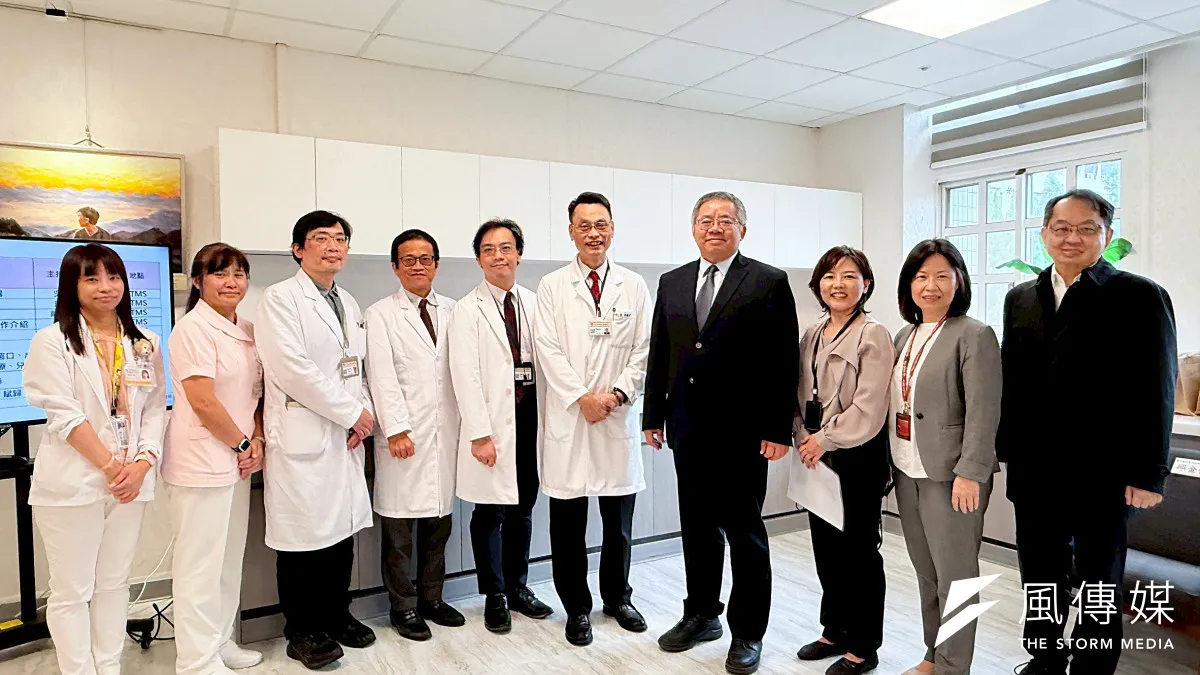 桃園地院拜訪桃園療養院。2022年底新修訂的《精神衛生法》決定將審查權從行政部門交到司法部門手中(資料照,衛生福利部桃園療養院提供)