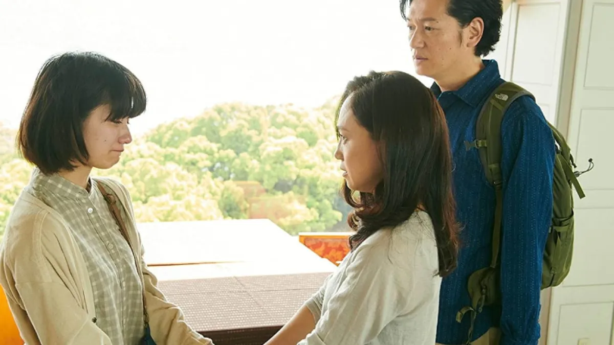 日本導演河瀨直美在新作《晨曦將至》(True Mothers)當中,以母性角度出發探討日本當代社會的特殊領養制度。(圖/取自IMDb)