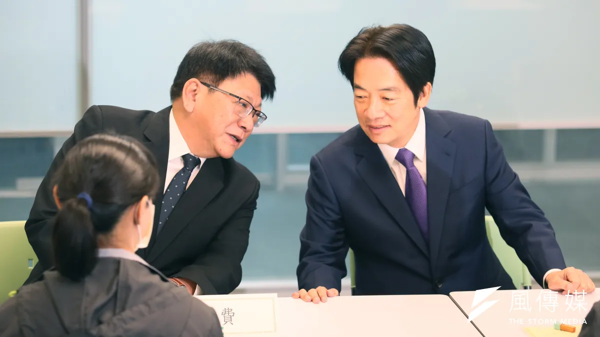 潘孟安(左)負責操盤賴清德總統大選,但潘的本命區屏東卻出現不穩跡象。(資料照,柯承惠攝)