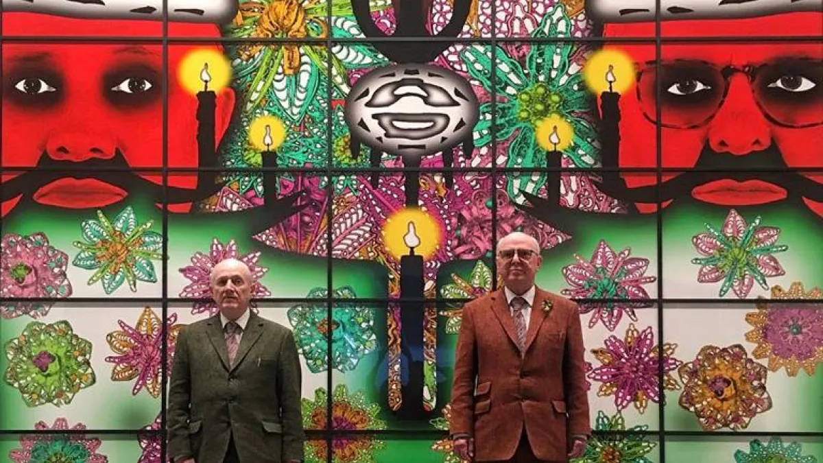 英國知名雙人藝術組合「吉爾伯特和喬治」(Gilbert & George),抱持初衷堅持做關乎生活的藝術。(圖/取自Instagramers London fb)