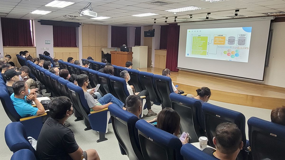 環保局辦理16場次宣導會宣導陶斯松禁用規定。(圖/新北市環保局提供) 環保局辦理16場次宣導會宣導陶斯松禁用規定。(圖/新北市環保局提供)