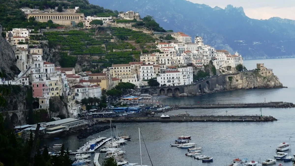 義大利南部「阿瑪菲」海岸。(作者提供) 義大利南部「阿瑪菲」海岸。(作者提供)