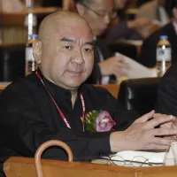 Ruentex Group President Samuel Yin passed away in the early hours of today (the 25th). (Photo by Lin Min-hsuan) Ruentex Group President Samuel Yin passed away in the early hours of today (the 25th). (Photo by Lin Min-hsuan)
