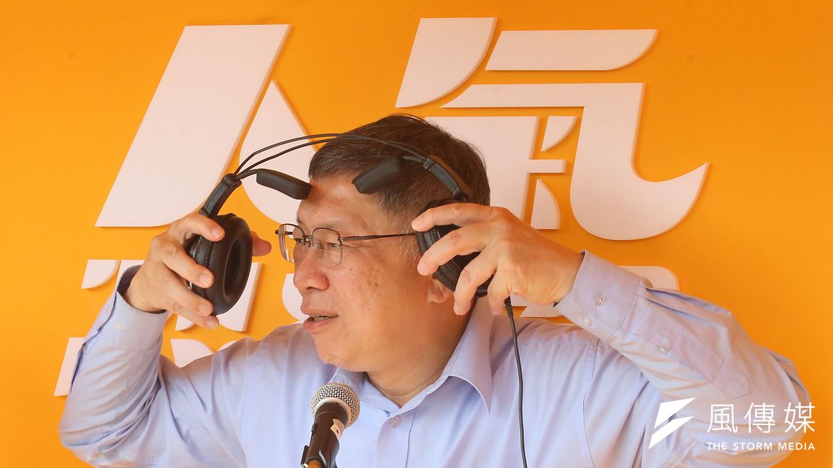 綠營服貿攻勢來勢洶洶,柯文哲曾忍不住大動肝火,怒批「民進黨放狗咬人」。(柯承惠攝) 綠營服貿攻勢來勢洶洶,柯文哲曾忍不住大動肝火,怒批「民進黨放狗咬人」。(柯承惠攝)