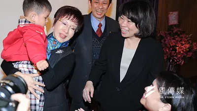 國民黨主席補選,兩位候選人黃敏惠、洪秀柱洪競相拉票。(林俊耀攝)