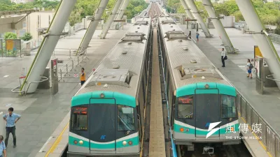 高雄捷運延伸到屏東,即使只使用輕軌系統,是否有效益亦令人懷疑。(資料照片,盧逸峰攝)