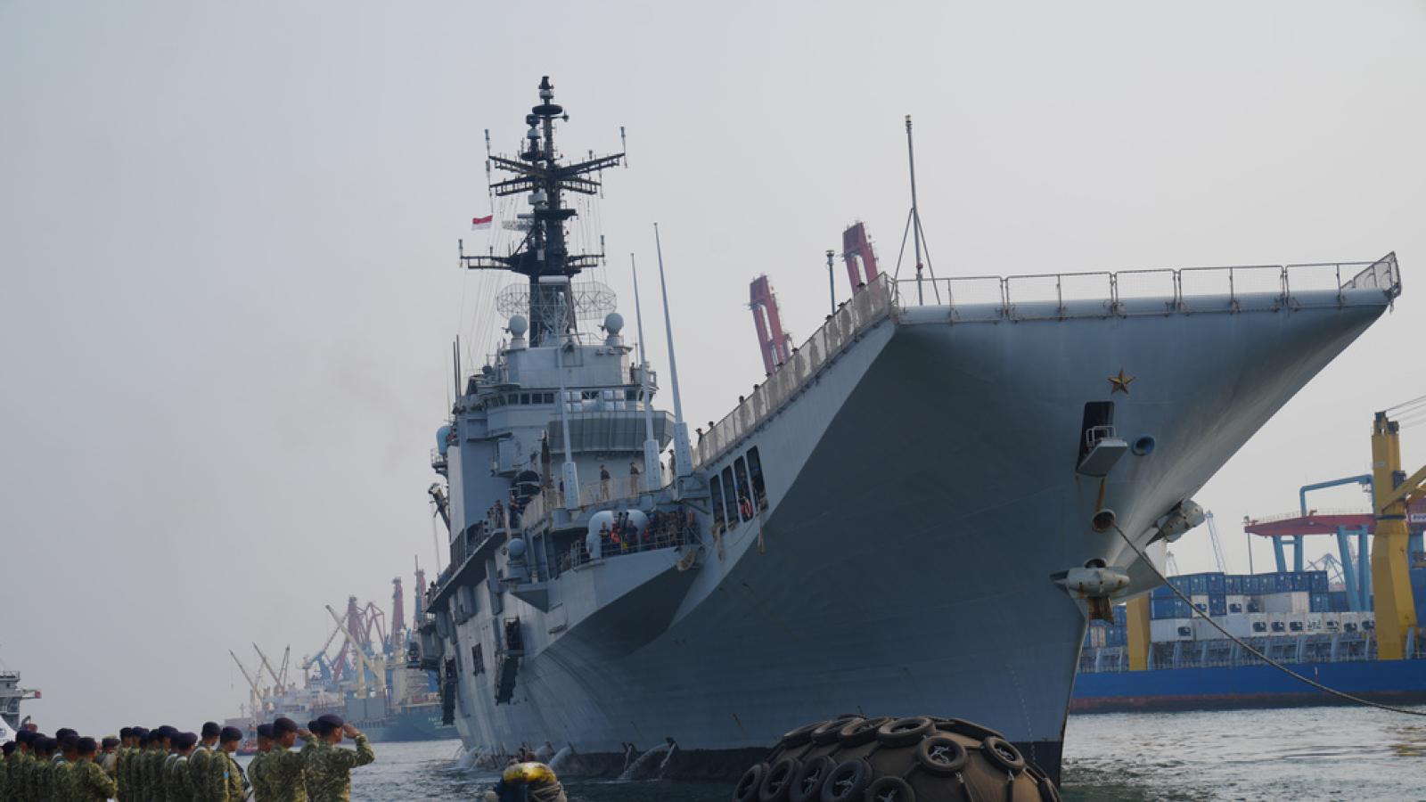 印尼首艘航艦抵達!加里波底號即將改名,41歲高齡讓專家憂成財務黑洞