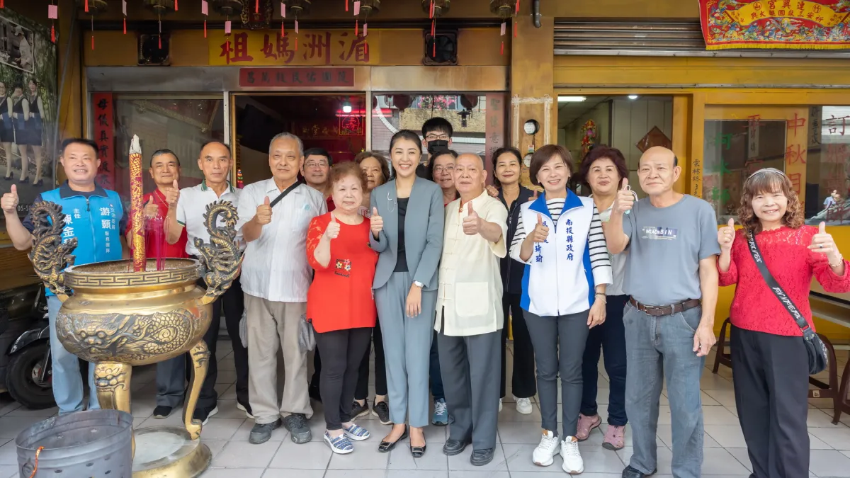 農曆3月23日媽祖聖誕,南投縣長許淑華到竹山連興宮等宮廟參拜。(圖/南投縣政府)