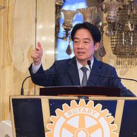 頼清徳総統(写真)は「団結国家十講」の第1回講義に出席。(写真/劉偉宏撮影) 頼清徳総統(写真)は「団結国家十講」の第1回講義に出席。(写真/劉偉宏撮影)