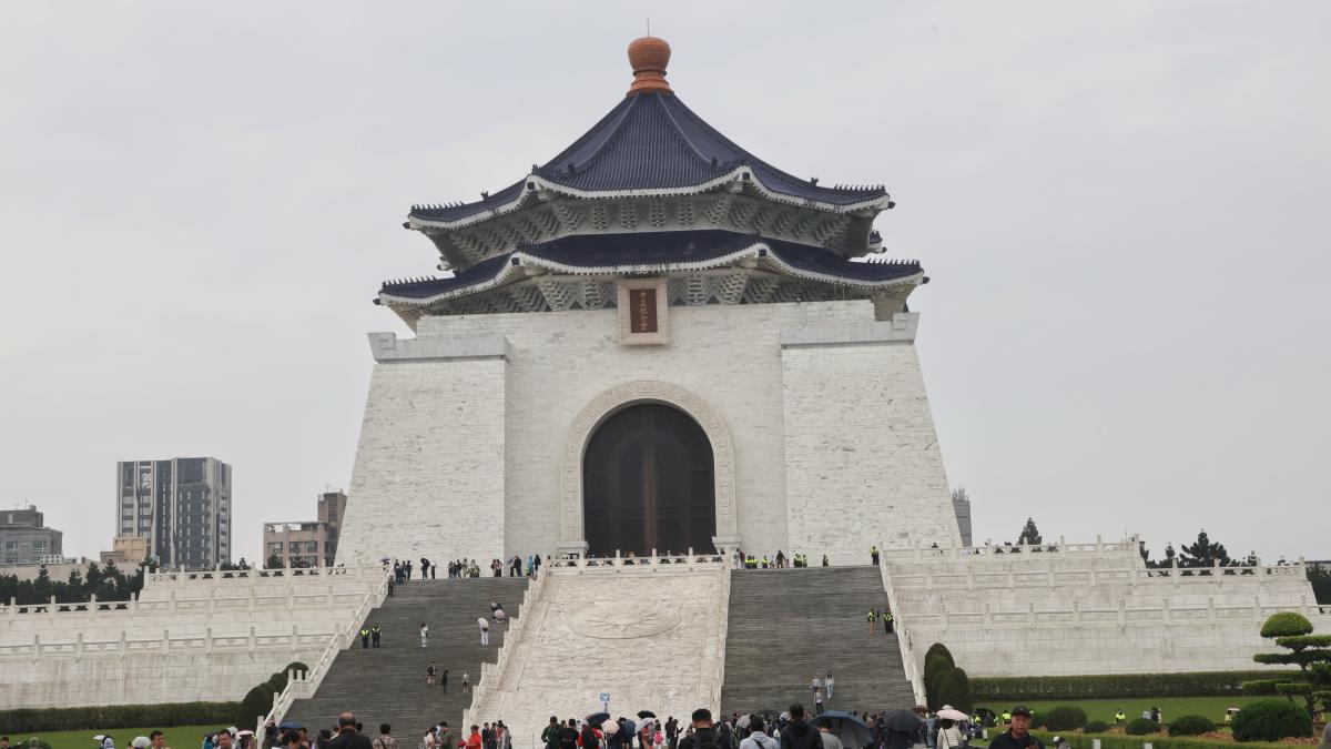 綠委提案刪減中正紀念堂大門保養費 殷瑋:中央主管事務,別再Cue到蔣萬安