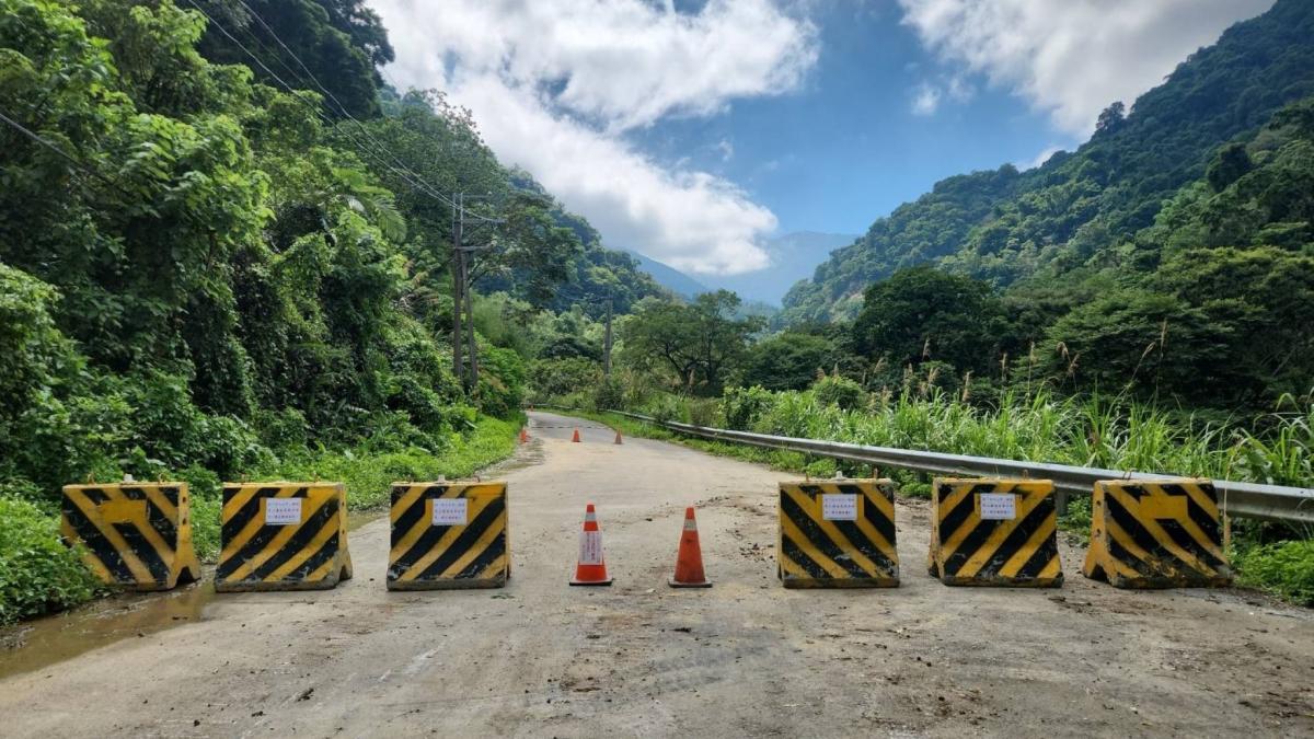 強颱巴威逼近中市府提前管制雪山坑、巨人之手 籲民眾勿冒險入山