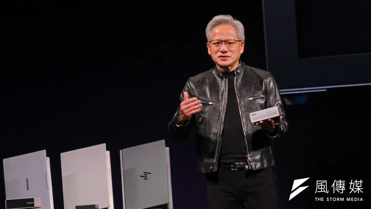 NVIDIA創辦人曁執行長黃仁勳(見圖)1日於台北流行音樂中心發表「NVIDIA GTC Taipei 2026黃仁勳主題演講」。(資料照,劉偉宏攝)