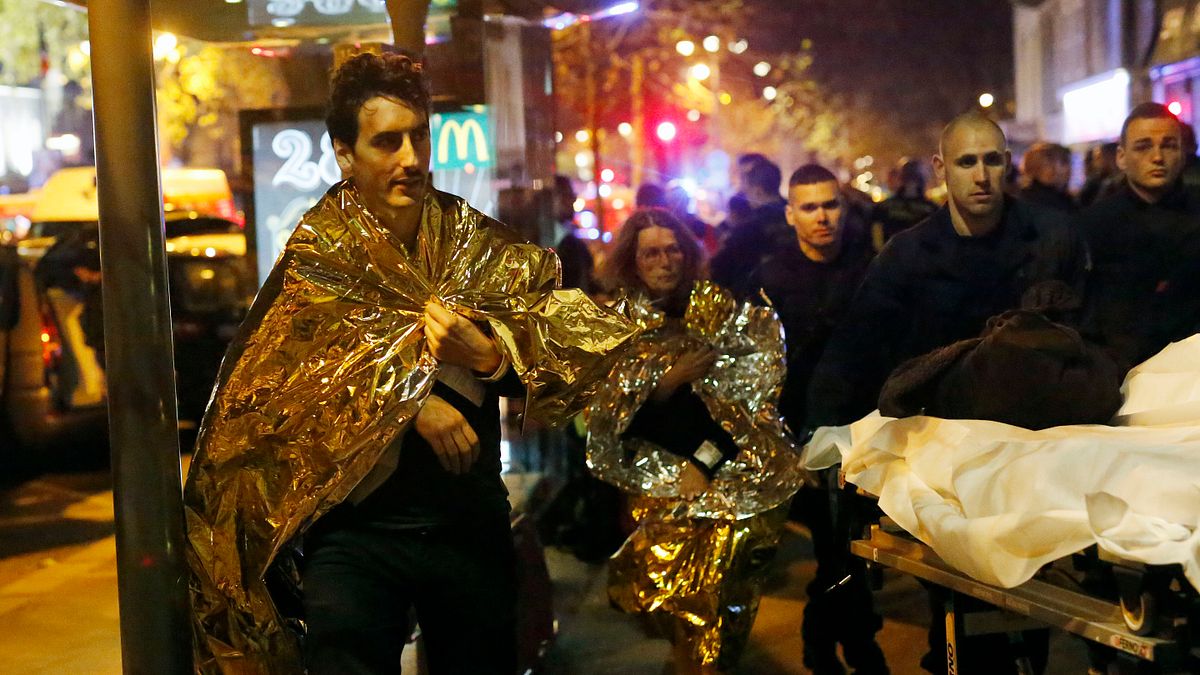 巴黎恐怖攻擊,巴塔克蘭劇院(美聯社) 巴黎恐怖攻擊,巴塔克蘭劇院(美聯社)