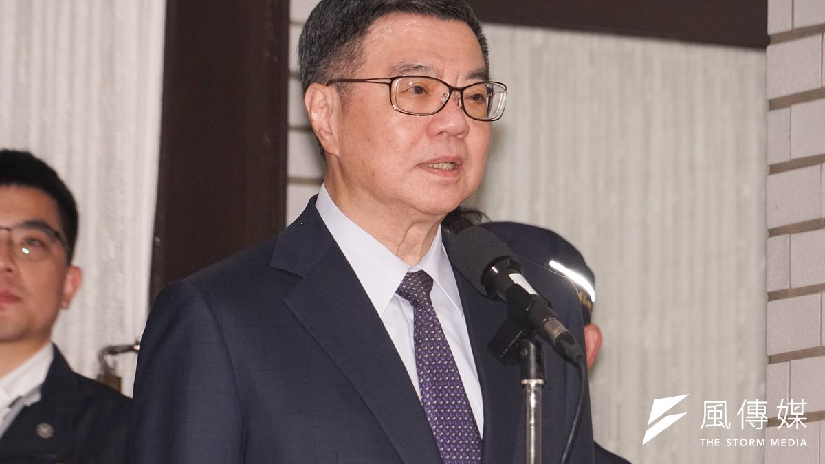 針對美國近期擬推出對等關稅措施,行政院長卓榮泰(見圖)30日傍晚偕同副院長鄭麗君前往總統官邸會商。(資料照,蔡親傑攝) 針對美國近期擬推出對等關稅措施,行政院長卓榮泰(見圖)30日傍晚偕同副院長鄭麗君前往總統官邸會商。(資料照,蔡親傑攝)