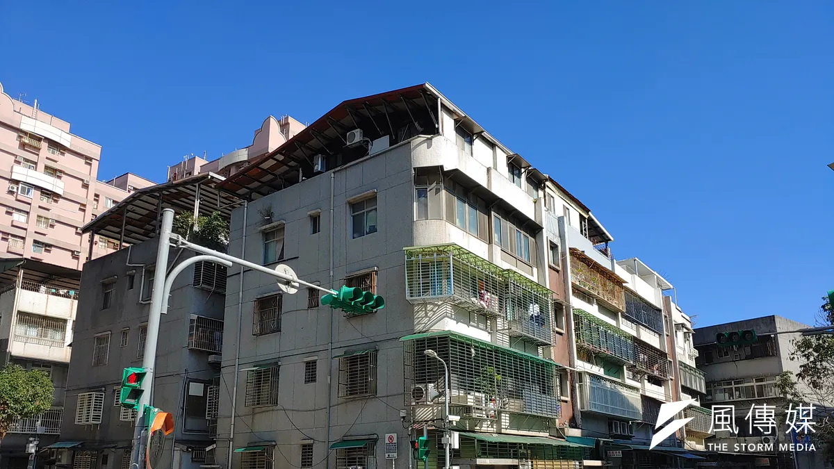 社區周圍停車位多寡,也是投資停車位的重要考量點。(新新聞資料照)