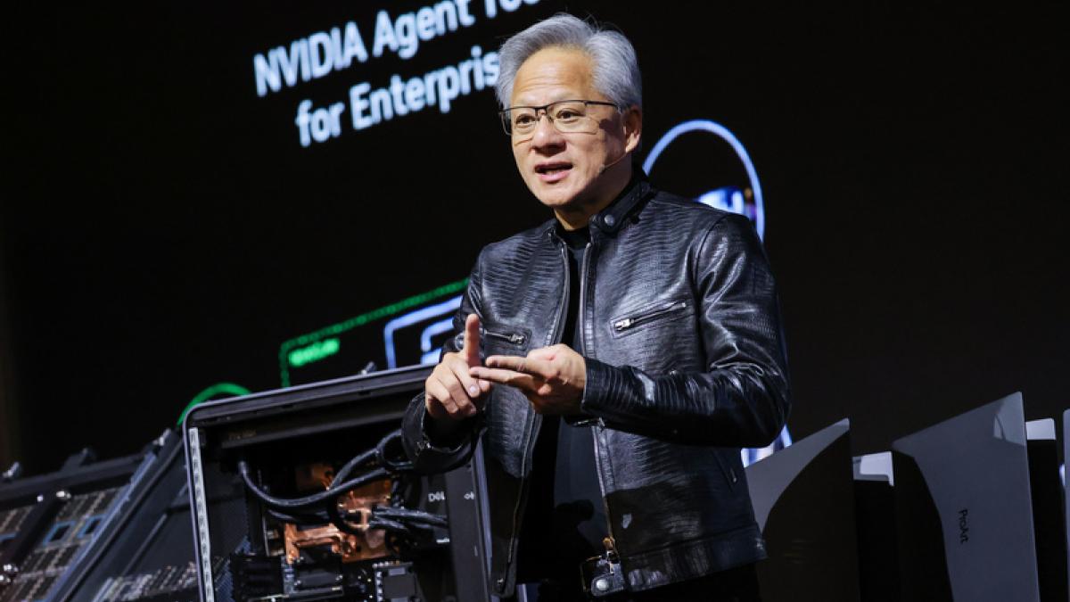 黃仁勳翻牌!台灣這檔「矽光子新黑馬」即將興櫃, AMD、聯發科搶押寶