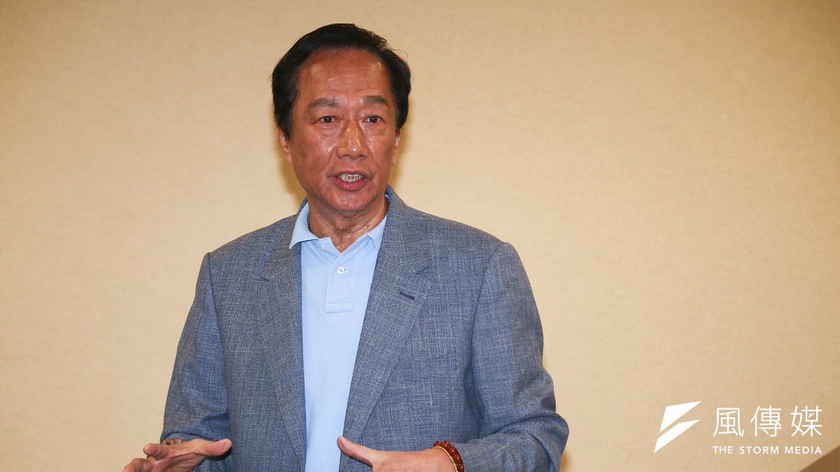 鴻海集團董事長郭台銘在臉書發文挺詹宏志。(資料照片,蔡親傑攝) 鴻海集團董事長郭台銘在臉書發文挺詹宏志。(資料照片,蔡親傑攝)