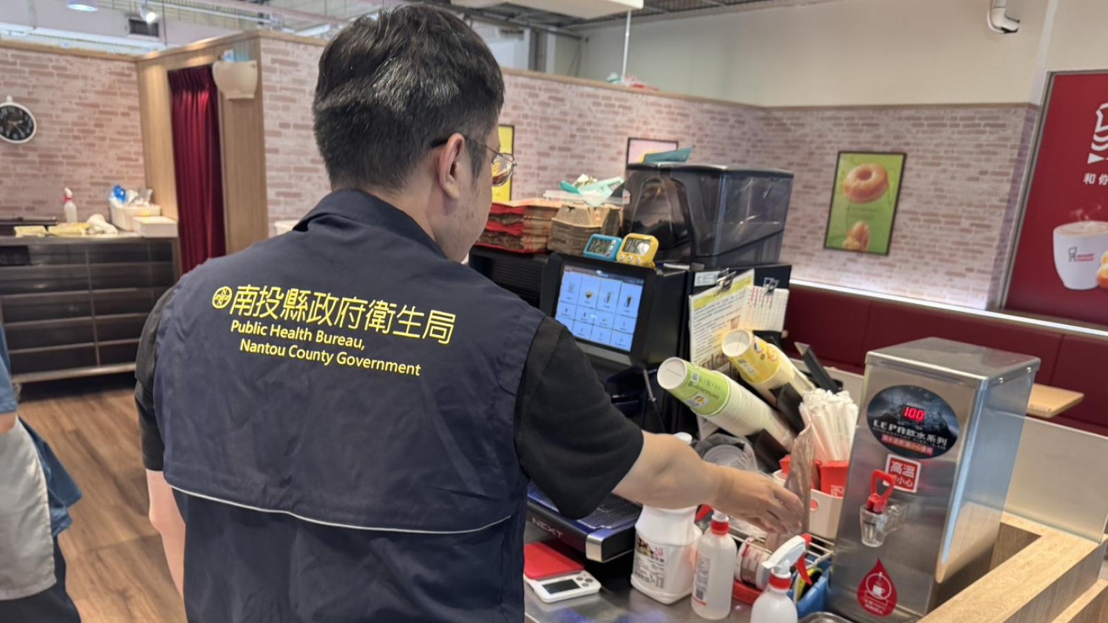 投縣衛生局稽查國道服務區餐飲 抽驗30件食品全數合格