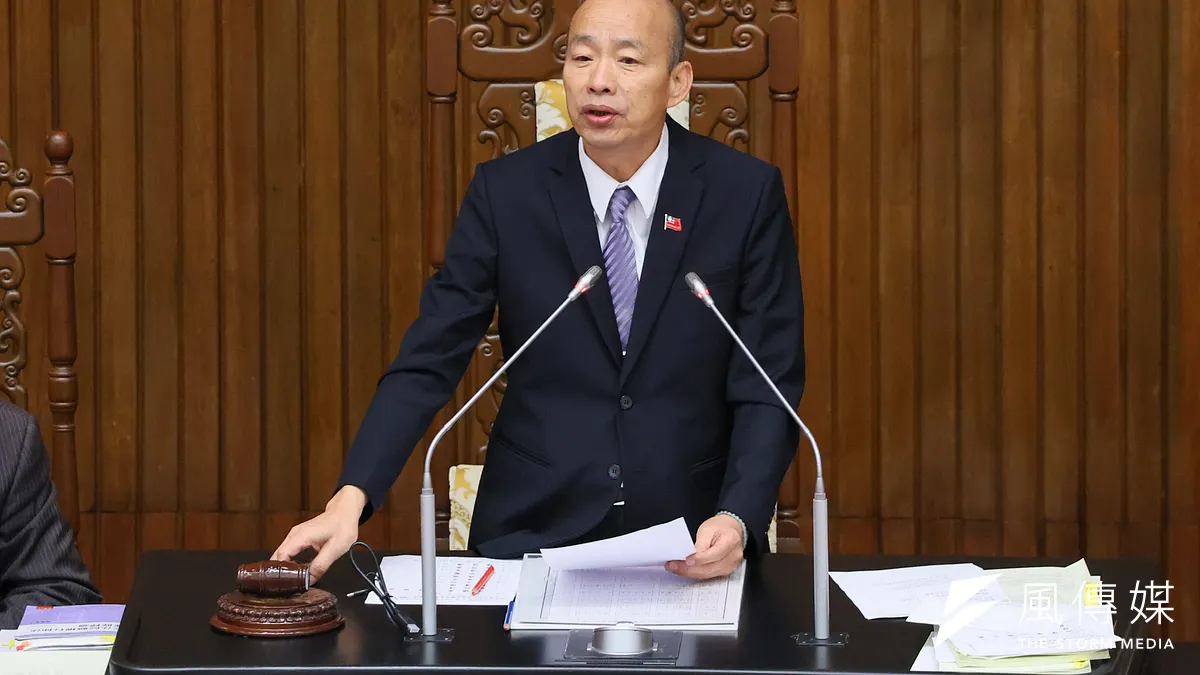 韓國瑜(圖)主持國會轉型形象,綠營抓不到「草包」把柄,藍營內他又起左右國民黨未來走向之影響力。(資料照,顏麟宇攝) 韓國瑜(圖)主持國會轉型形象,綠營抓不到「草包」把柄,藍營內他又起左右國民黨未來走向之影響力。(資料照,顏麟宇攝)