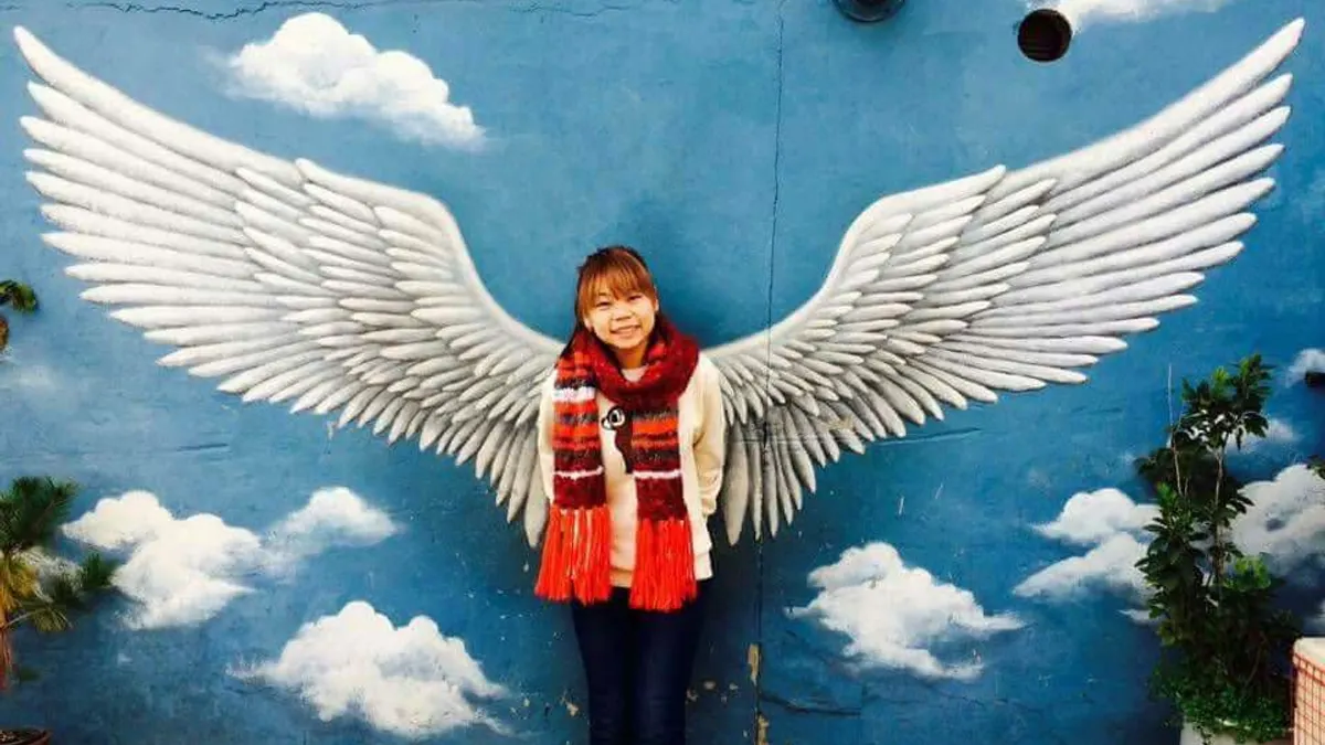 護理師蔡邑敏去年2月執行蘭嶼病患後送任務時,搭上黑鷹直升機墜海身亡。(資料照,翻攝蔡秀男臉書)