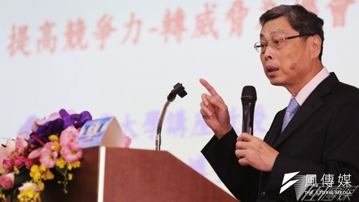 前海基會副董事長高孔廉15日應邀在「2014台灣競爭力高峰會」發表專題演說。(林韶安攝) 前海基會副董事長高孔廉15日應邀在「2014台灣競爭力高峰會」發表專題演說。(林韶安攝)