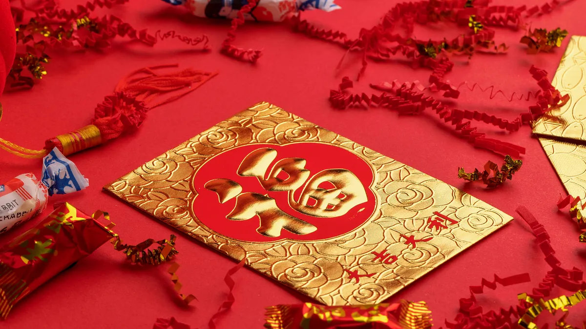 爆竹聲中一歲除,春風送暖入屠蘇。(圖/取自Unsplash)