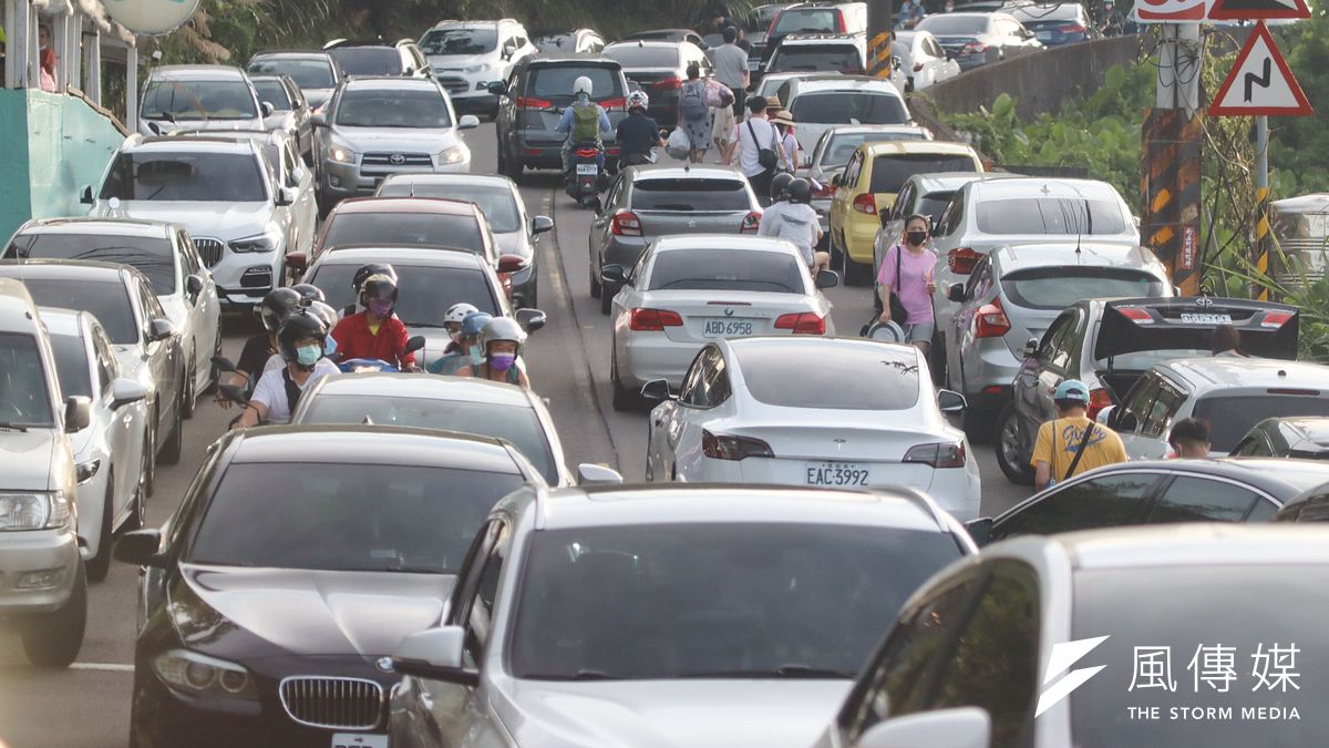 初一是適合出遊的日子,公路局預估省道有5處易壅塞路段。示意圖。(資料照,顏麟宇攝) 初一是適合出遊的日子,公路局預估省道有5處易壅塞路段。示意圖。(資料照,顏麟宇攝)