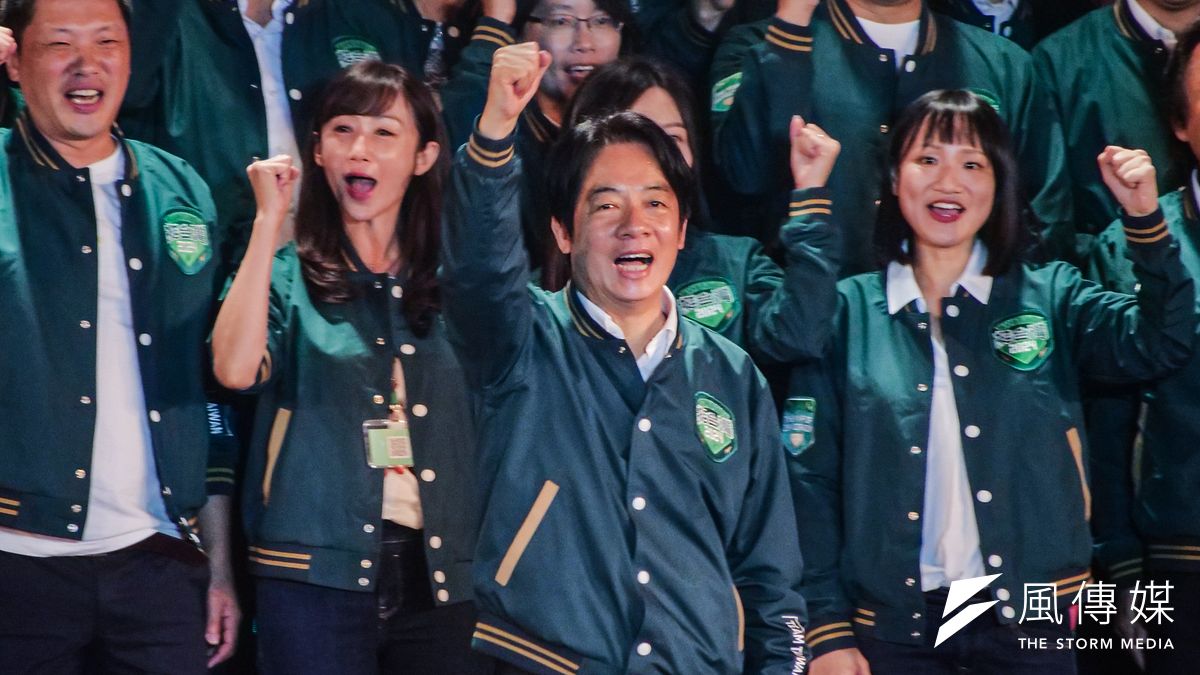 民進黨主席賴清德(見圖)的文宣社群團隊特別使用「AI 科技」,融合全台灣各縣市的地方特色,發布本次民主大聯盟立委候選人的宣傳圖。(資料照,蔡親傑攝) 民進黨主席賴清德(見圖)的文宣社群團隊特別使用「AI 科技」,融合全台灣各縣市的地方特色,發布本次民主大聯盟立委候選人的宣傳圖。(資料照,蔡親傑攝)