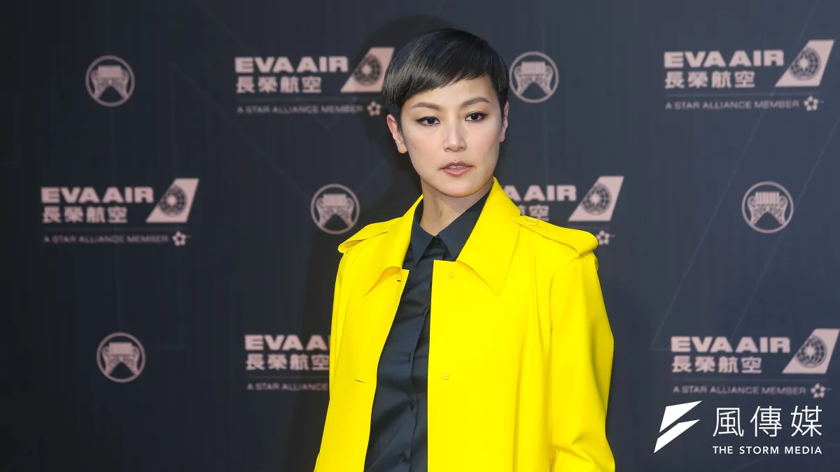 何韻詩臉書上這段文字「當下是你唯一真正存在之處,你可真正選擇之處。 雖然希望會讓你不想留在當下。」反應香港公民社會中的痛苦掙扎。(顏麟宇攝)