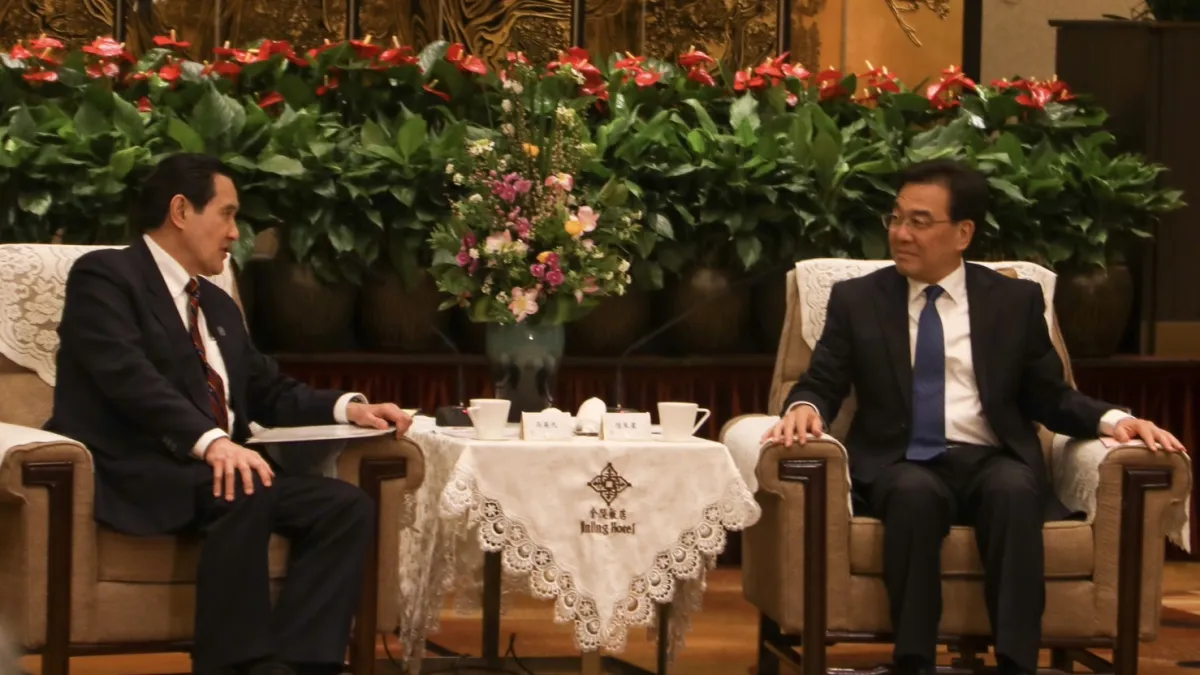 前總統馬英九會面江蘇省書記信長星。(馬英九辦公室提供)