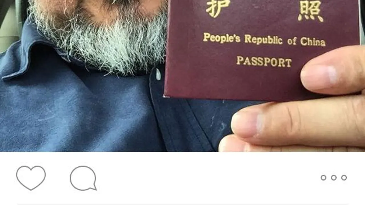 中國異議藝術家艾未未,於2011年遭中國沒收護照,直至今(22)日,終於重獲頒護照,恢復自由。(取自艾未未instagram) 中國異議藝術家艾未未,於2011年遭中國沒收護照,直至今(22)日,終於重獲頒護照,恢復自由。(取自艾未未instagram)