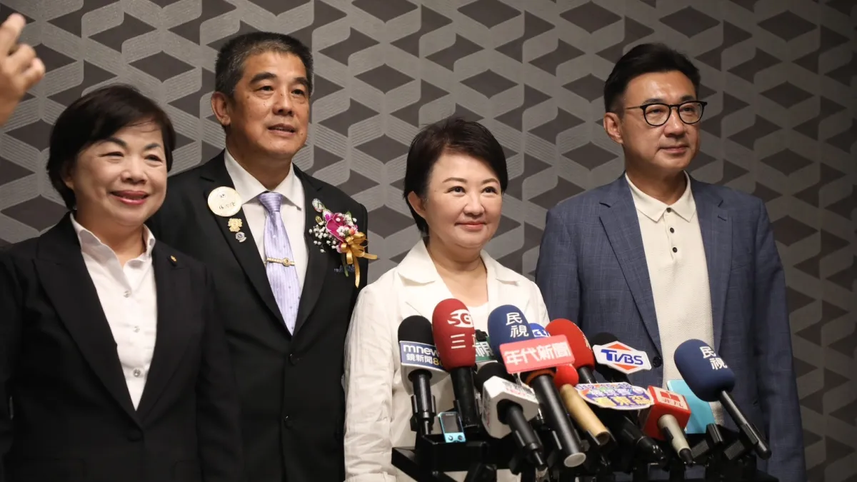 台中市長盧秀燕發表聲明,宣布不參選國民黨。(圖/台中市政府)