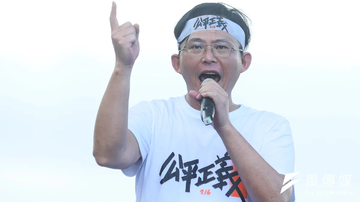 時代力量前立委黃國昌(見圖)在直播中爆料,行政院副院長鄭文燦與洗錢案主嫌郭哲敏、林秉文等人政商關係匪淺。(資料照,柯承惠攝)