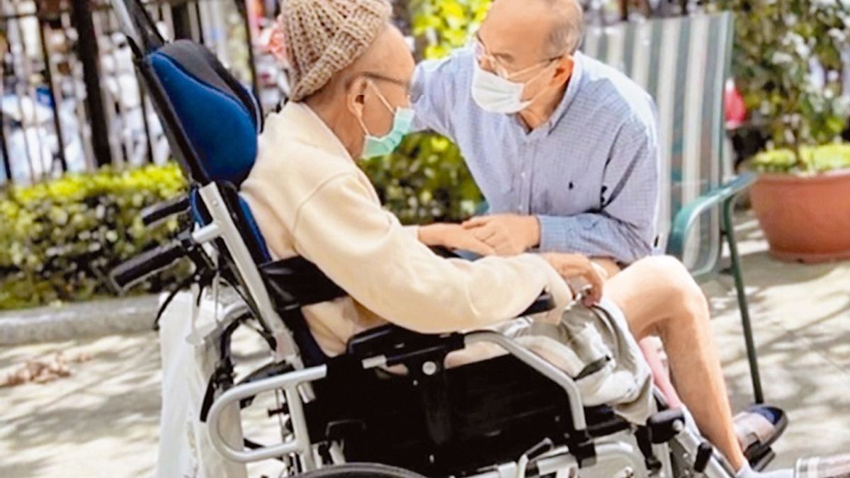 老人最怕孤寂。(來源:王建煊臉書) 老人最怕孤寂。(來源:王建煊臉書)