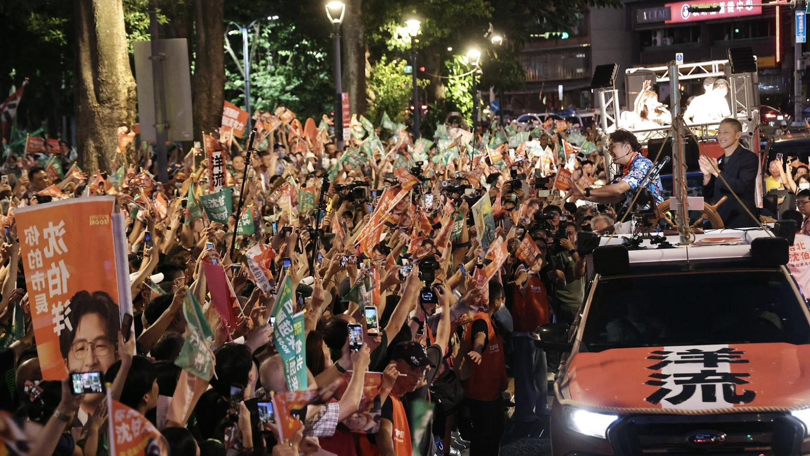 沈伯洋真能輾壓蔣萬安?網路聲量大爆炸 洋流「破圈」真實比例卻只有這數字