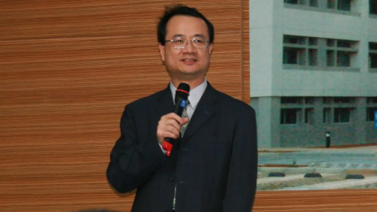 總統蔡英文17日約見台大法律系教授許宗力,許宗力日前被傳出是呼聲最高的司法院長腹案人選。(取自中央大學網站)