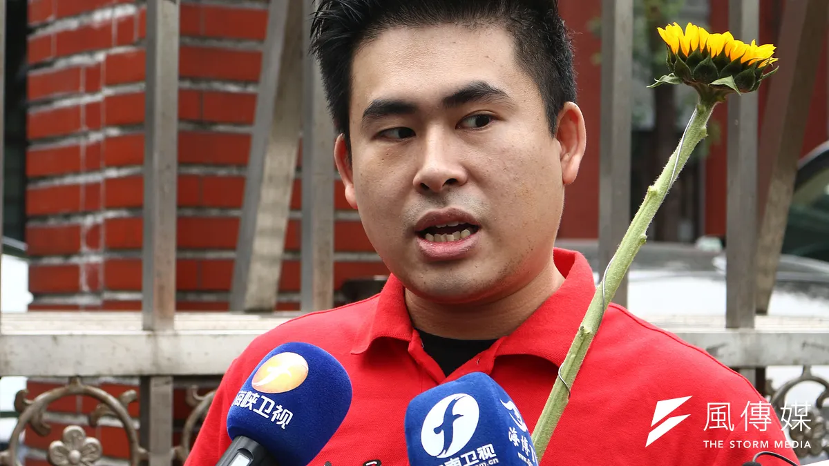 新黨發言人王炳忠(見圖)控告媒體人周玉蔻「加重誹謗」,並向周求償148萬7000元;但針對民事部分,台北地院今(11)日判王敗訴。(資料照,蔡親傑攝) 新黨發言人王炳忠(見圖)控告媒體人周玉蔻「加重誹謗」,並向周求償148萬7000元;但針對民事部分,台北地院今(11)日判王敗訴。(資料照,蔡親傑攝)