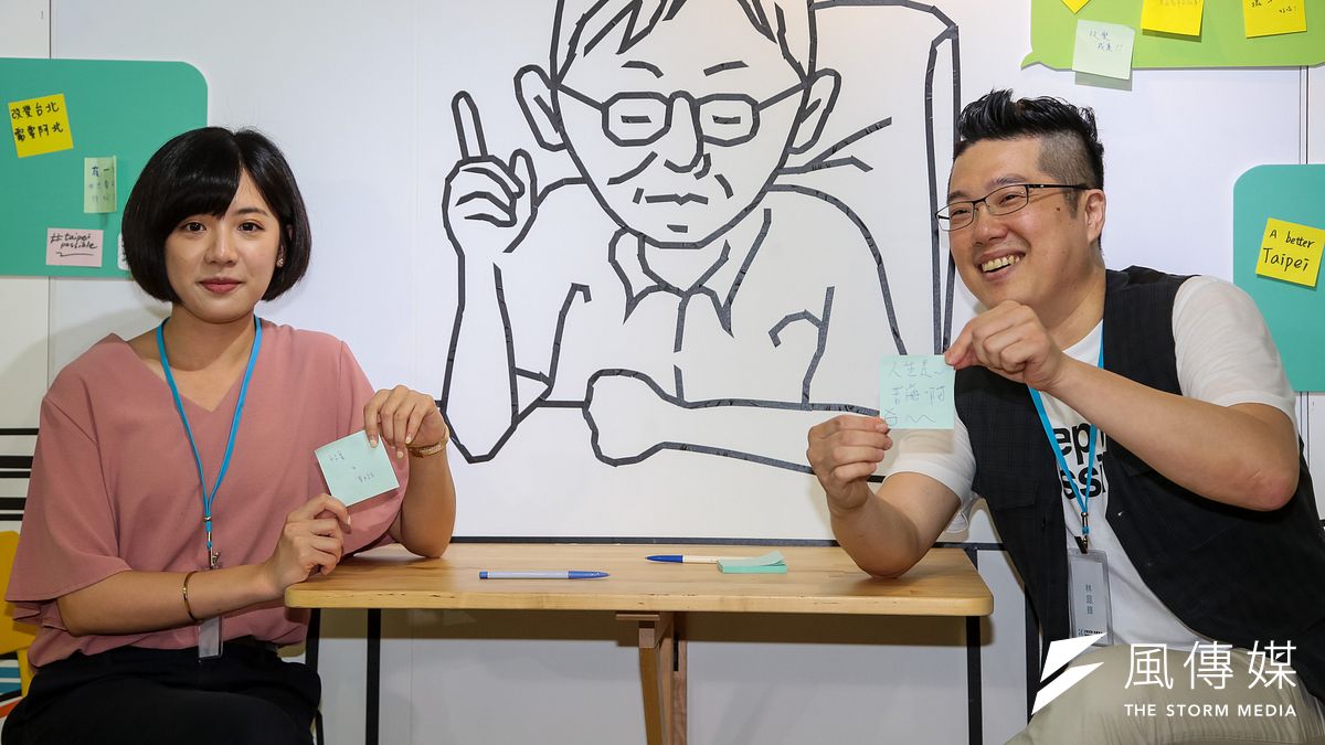 20180903-學姐黃瀞瑩、林昆鋒3日正式加入柯文哲競選團隊。(顏麟宇攝) 20180903-學姐黃瀞瑩、林昆鋒3日正式加入柯文哲競選團隊。(顏麟宇攝)