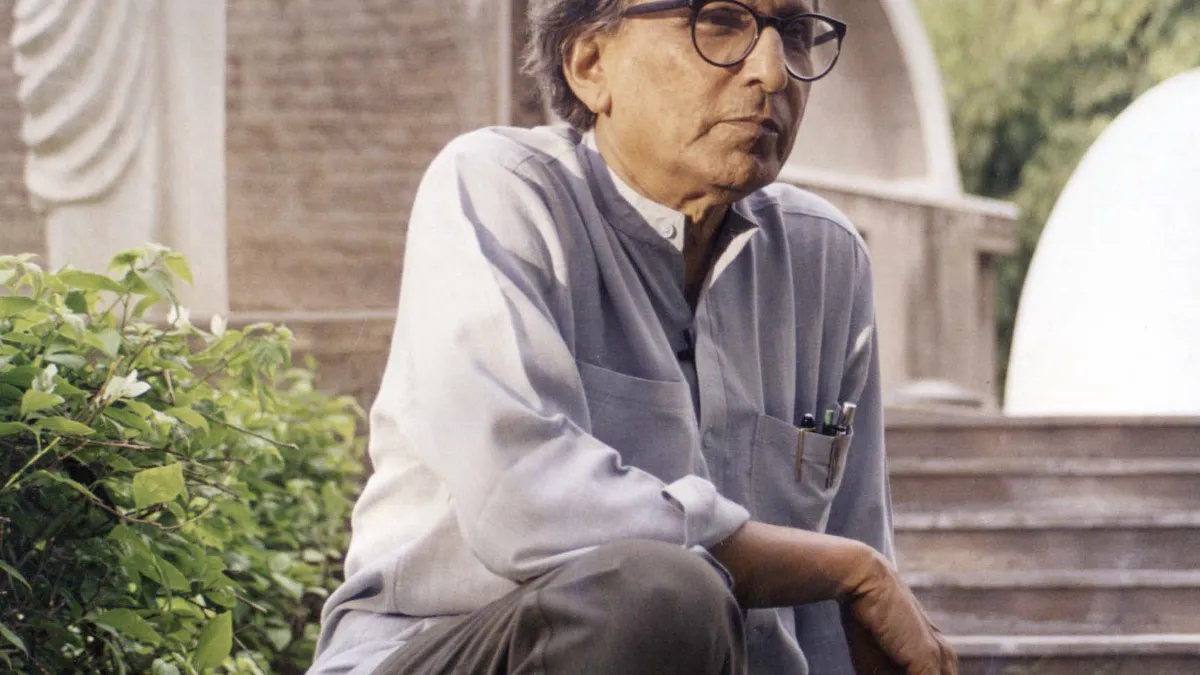 2018年第40屆「普立茲克建築獎」得主,印度社會住宅大師多西(Balkrishna Doshi)(AP)