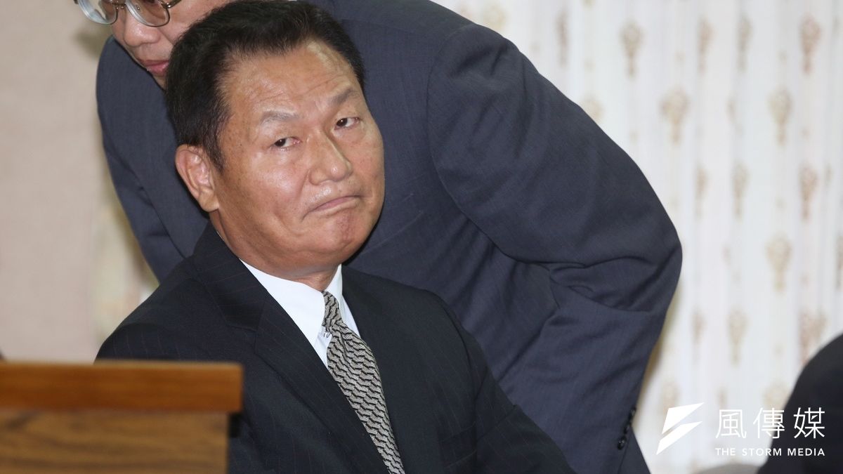 我方退役國安人員只要過境或入境中國,就會被中國情治單位請去喝咖啡「盤底」,我方國安局與軍情局已勸說退役人員避免前往。圖為國安局長李翔宙。(資料照,余志偉攝) 我方退役國安人員只要過境或入境中國,就會被中國情治單位請去喝咖啡「盤底」,我方國安局與軍情局已勸說退役人員避免前往。圖為國安局長李翔宙。(資料照,余志偉攝)