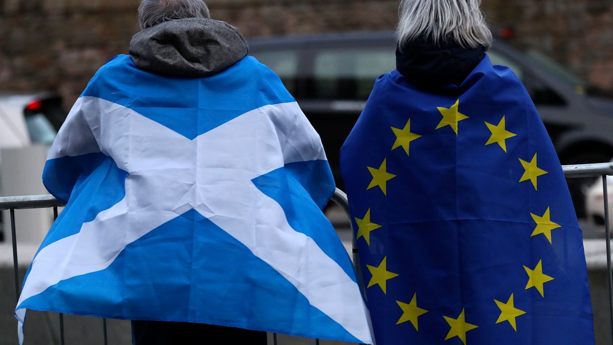 英國脫歐:蘇格蘭要再辦獨立公投,以留在歐盟(AP) 英國脫歐:蘇格蘭要再辦獨立公投,以留在歐盟(AP)