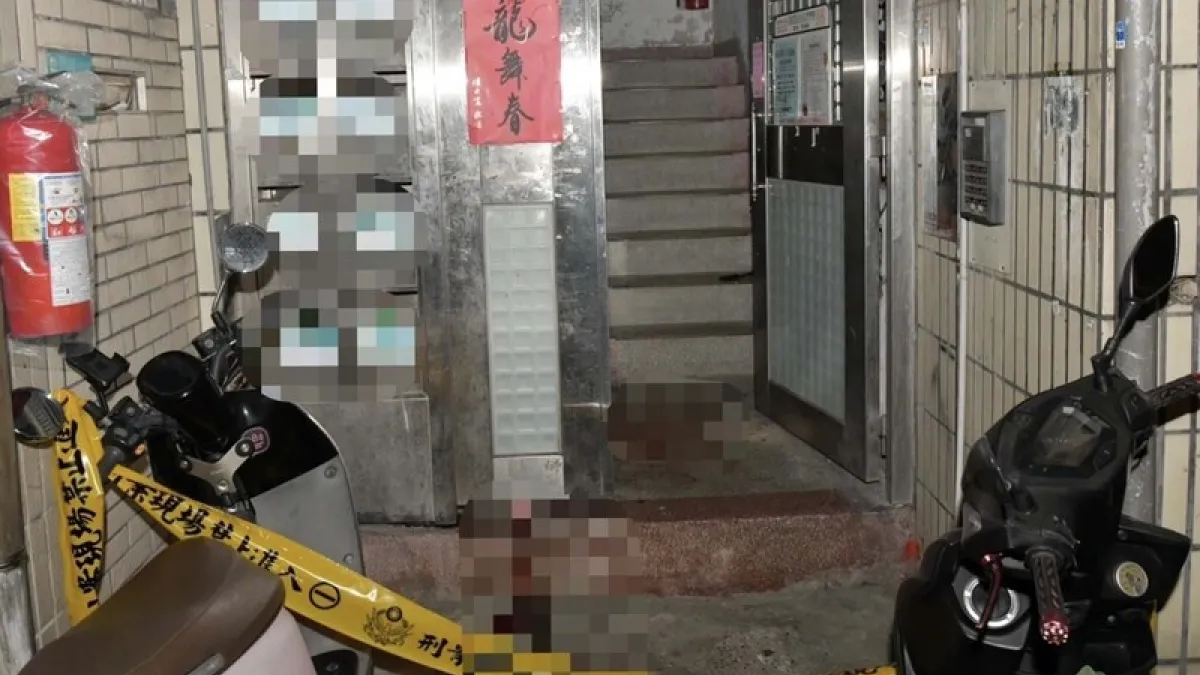 新北市中和區興南路某公寓26日發生家庭悲劇。66歲張姓男子在樓梯間與媳婦發生爭執,疑情緒失控持刀揮砍,媳婦遭割頸死亡,檢警獲報逮捕張男移送法辦。(圖/中央社)